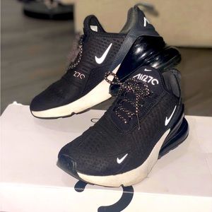 Nike AirMax 270